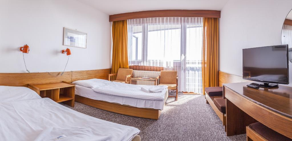 Hotel Sorea Hutnik Ii. Татранска Ломница Экстерьер фото